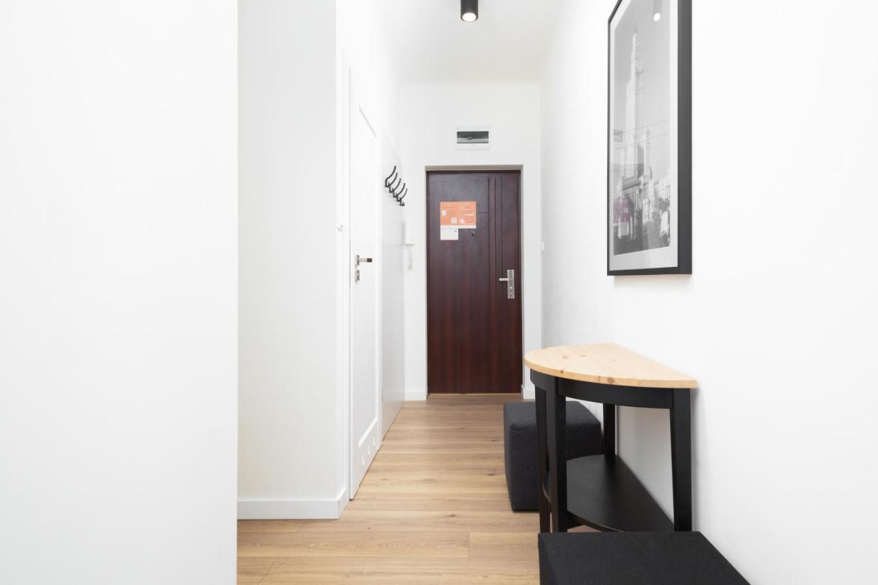 ורשה Family City Center Apartment By Renters Prestige מראה חיצוני תמונה