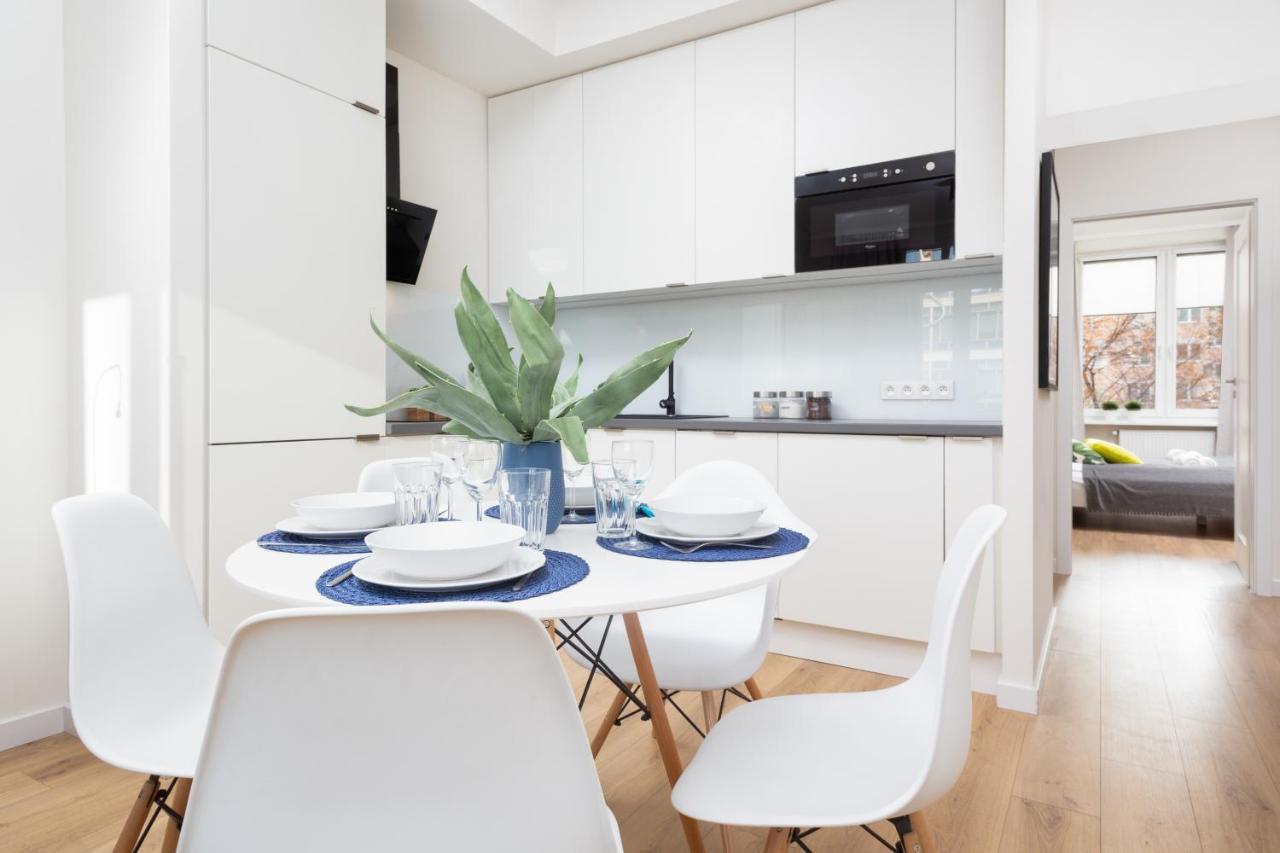 ורשה Family City Center Apartment By Renters Prestige מראה חיצוני תמונה
